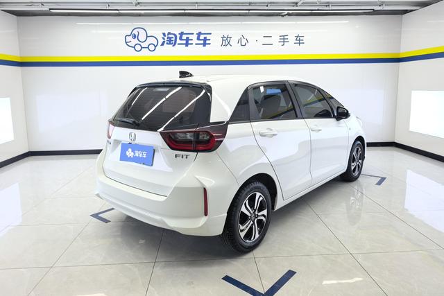Honda "飞度" 可 以 翻 译 为 "fit" 2021 — фото 3