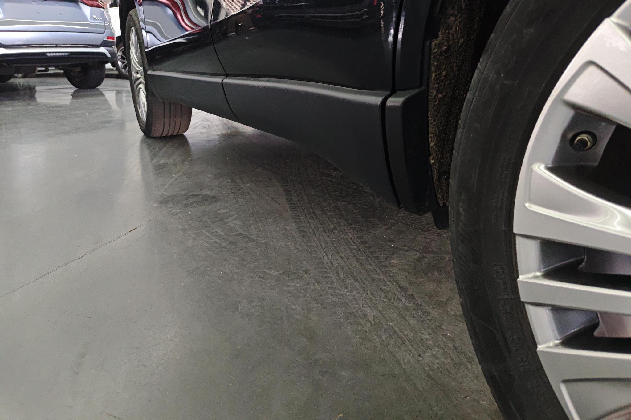 Toyota Ling Fang HARRIER id 4437723 из Китая 17