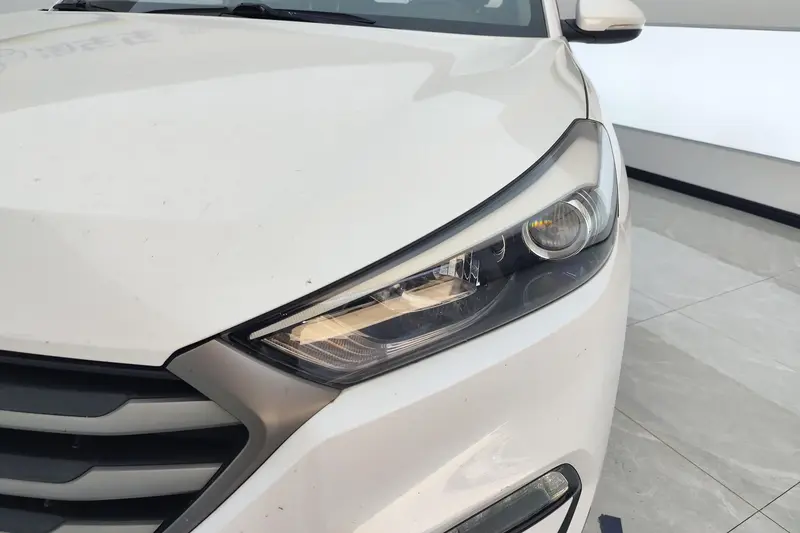 Hyundai Tucson — фото 4