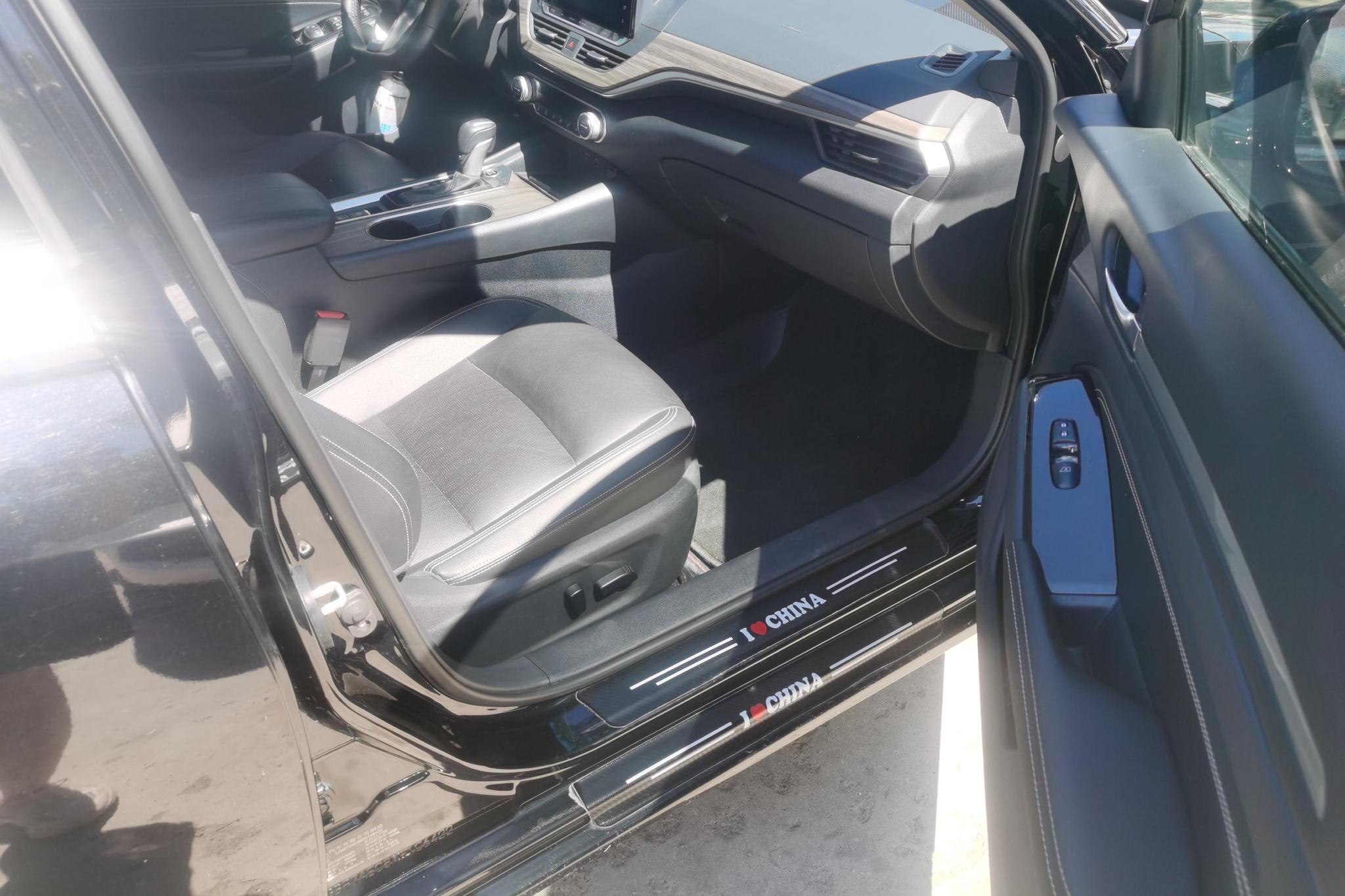 Nissan Teana id 4453805 из Китая 12