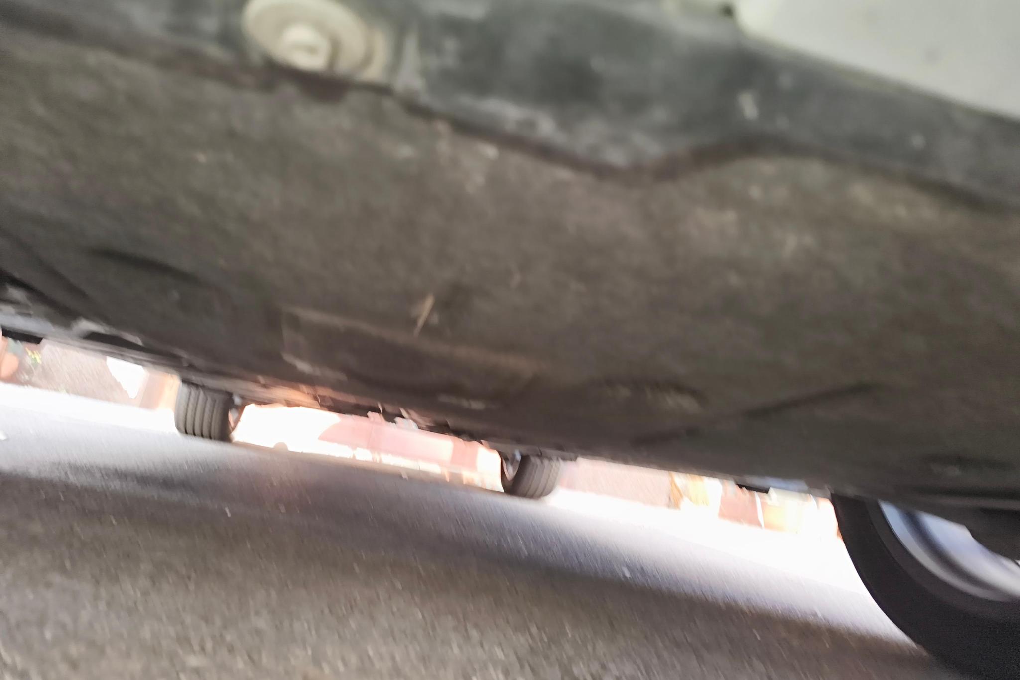 BMW X1 id 4437893 из Китая 14