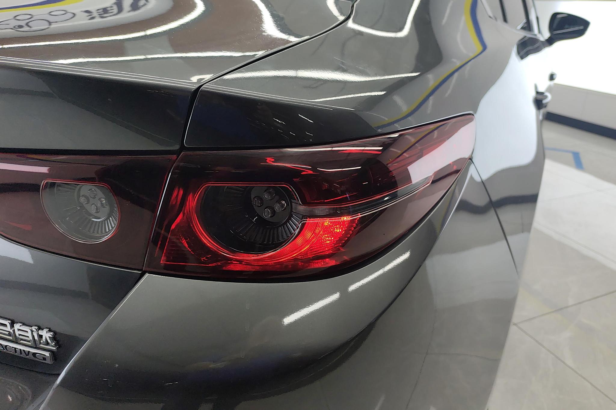 Mazda Mazda3 3 2020 1.5L AT