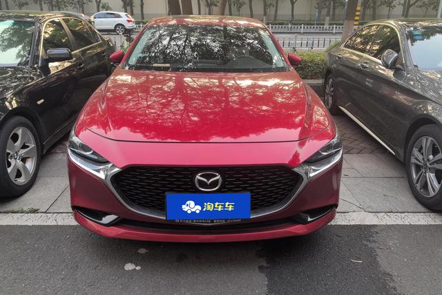 2021 Mazda 3 thumbnail 2