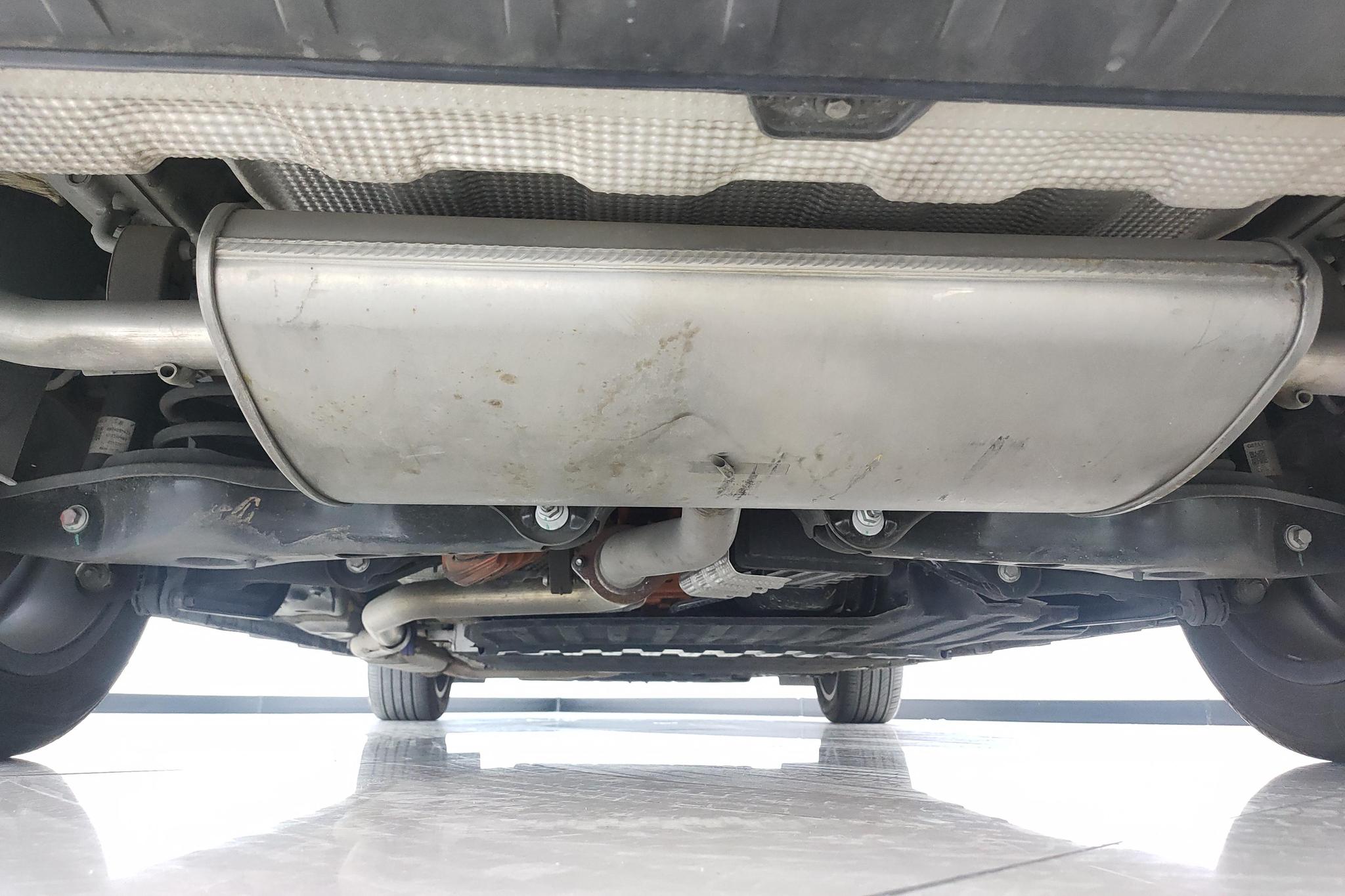 Geely Galaxy Galaxy L6 L6 2024 1.5T DHT 60km PLUS