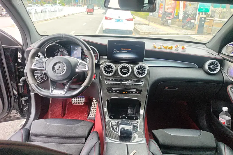 Mercedes-Benz GLC AMG — фото 6