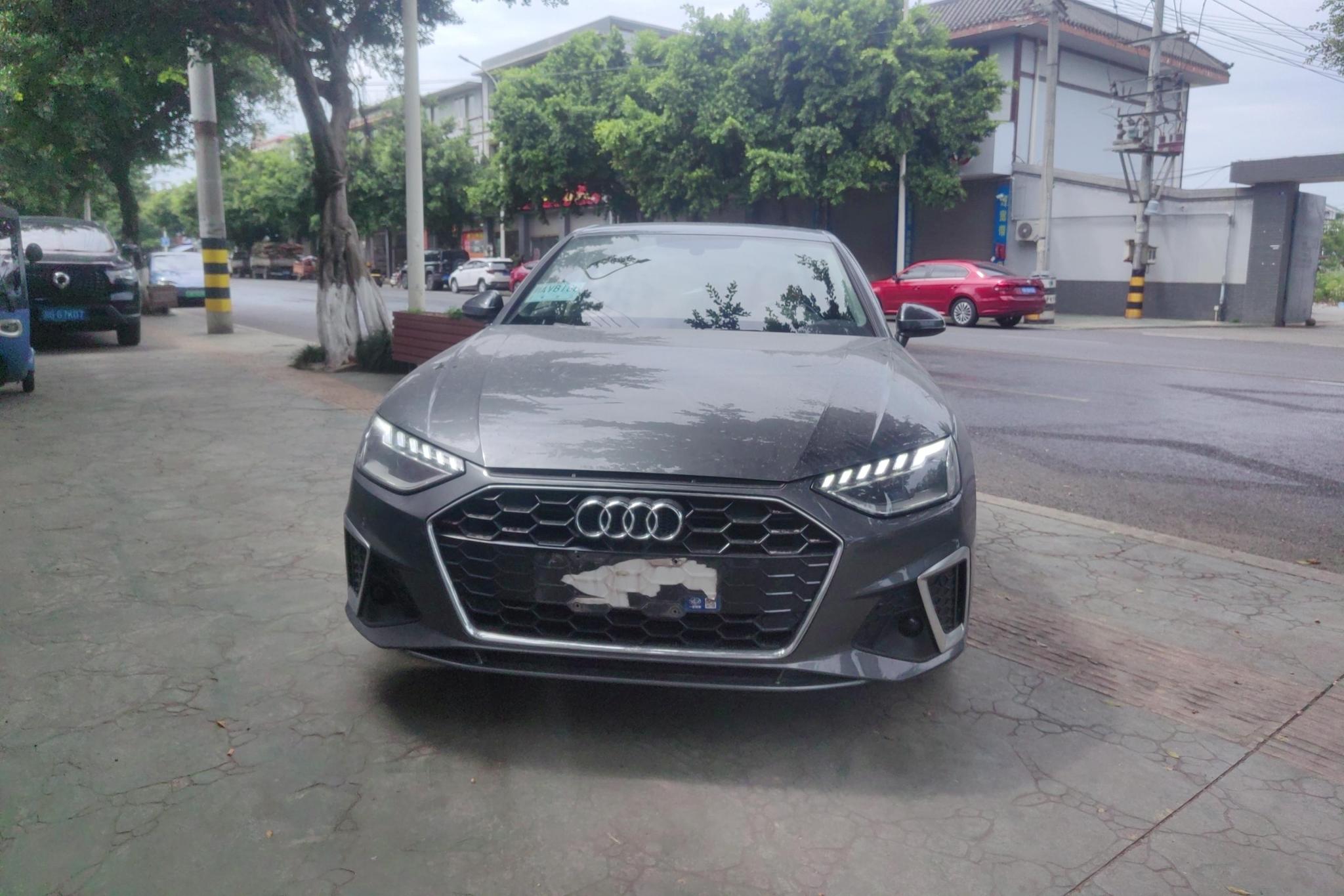 Audi A4L id 4451881 из Китая 13