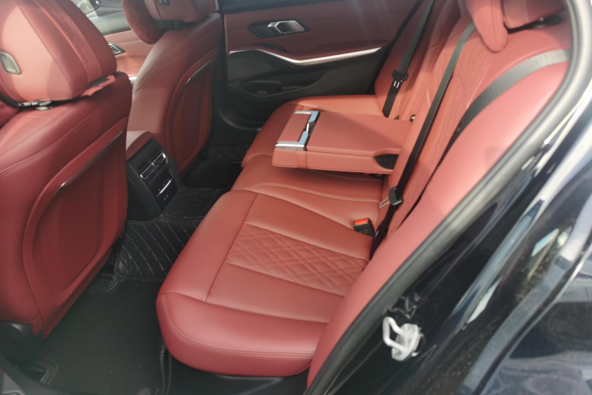 BMW 3 series id 4453915 из Китая 17