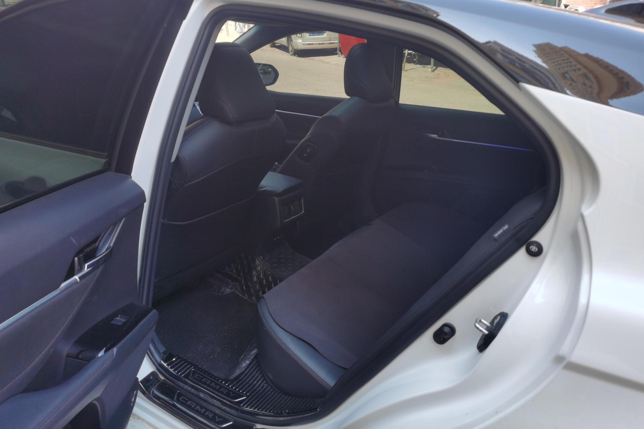 Toyota Camry id 4437772 из Китая 16