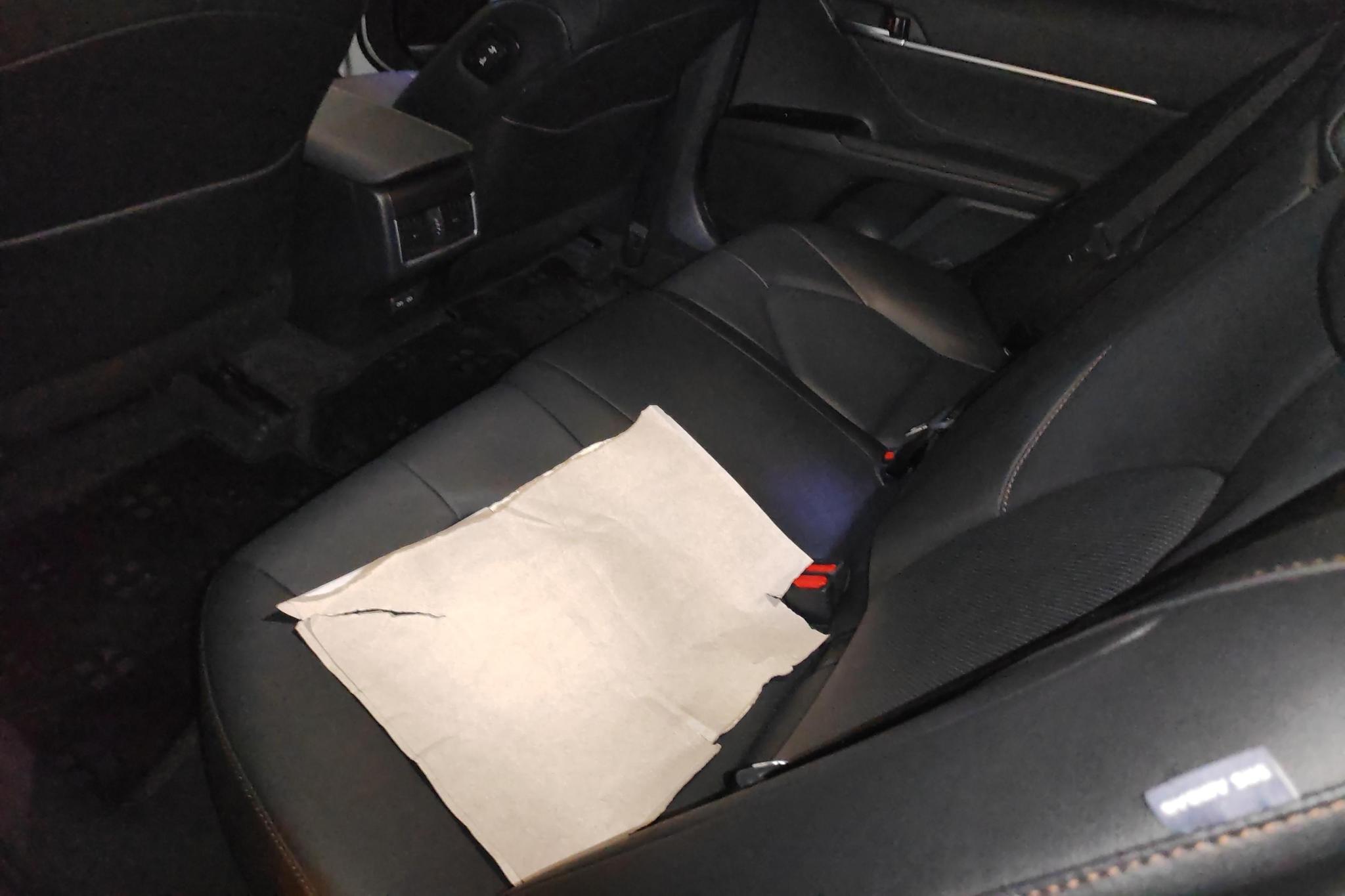 Toyota Camry id 4438004 из Китая 14