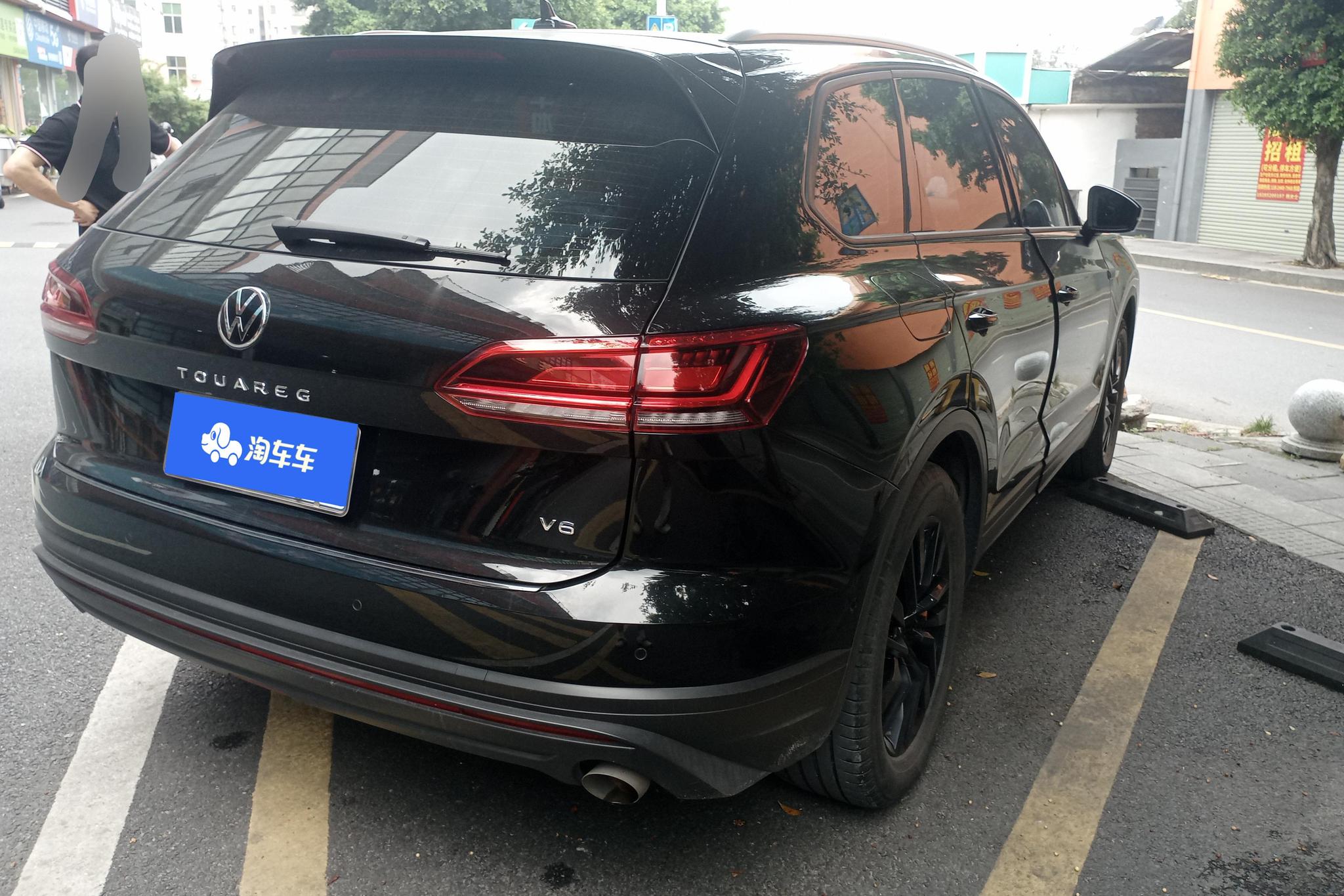 Volkswagen Touareg id 4451811 из Китая 13