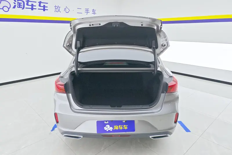 Changan Eado — фото 3