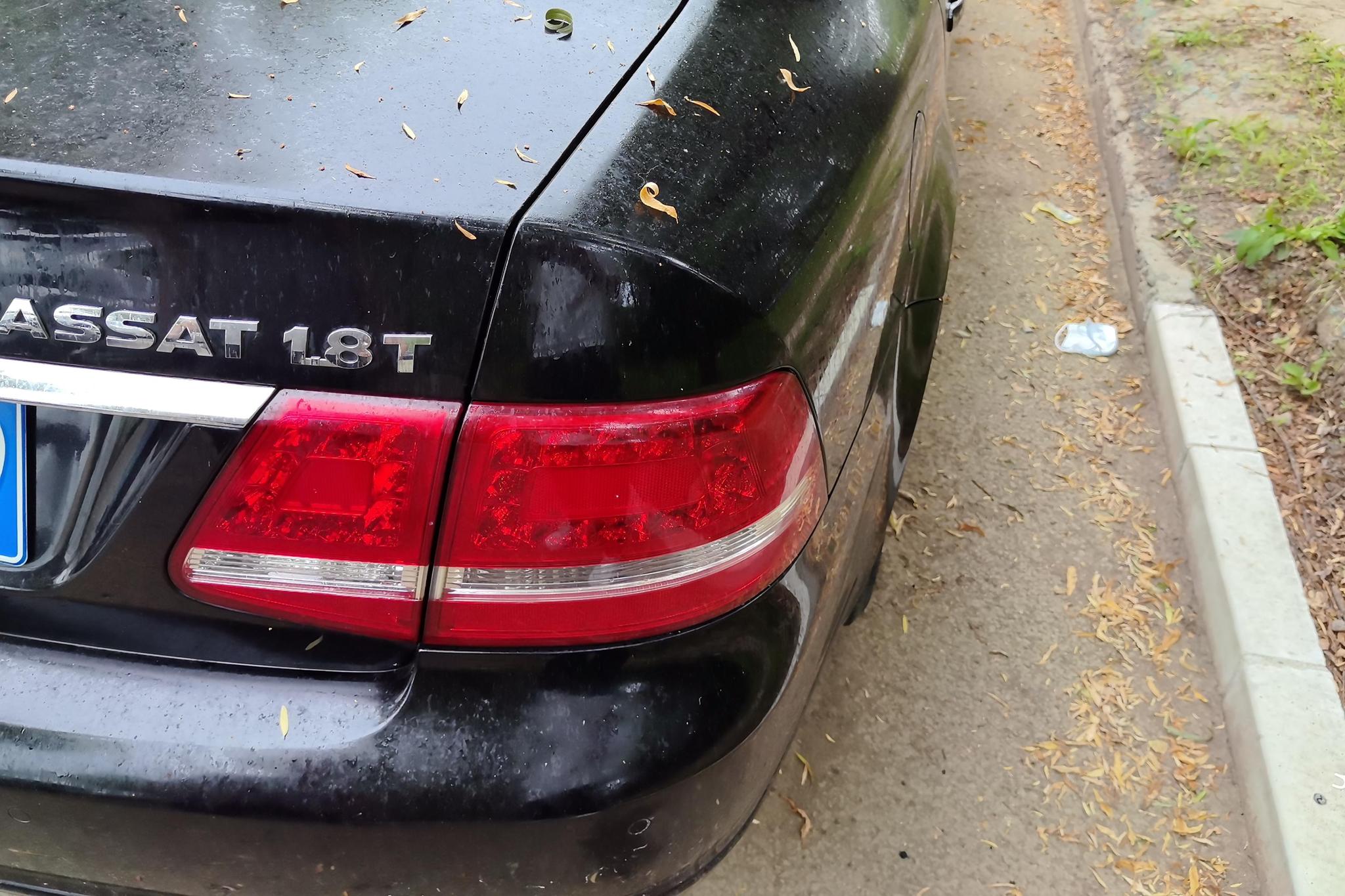 Volkswagen Passat 2011 1.8T AT Premium