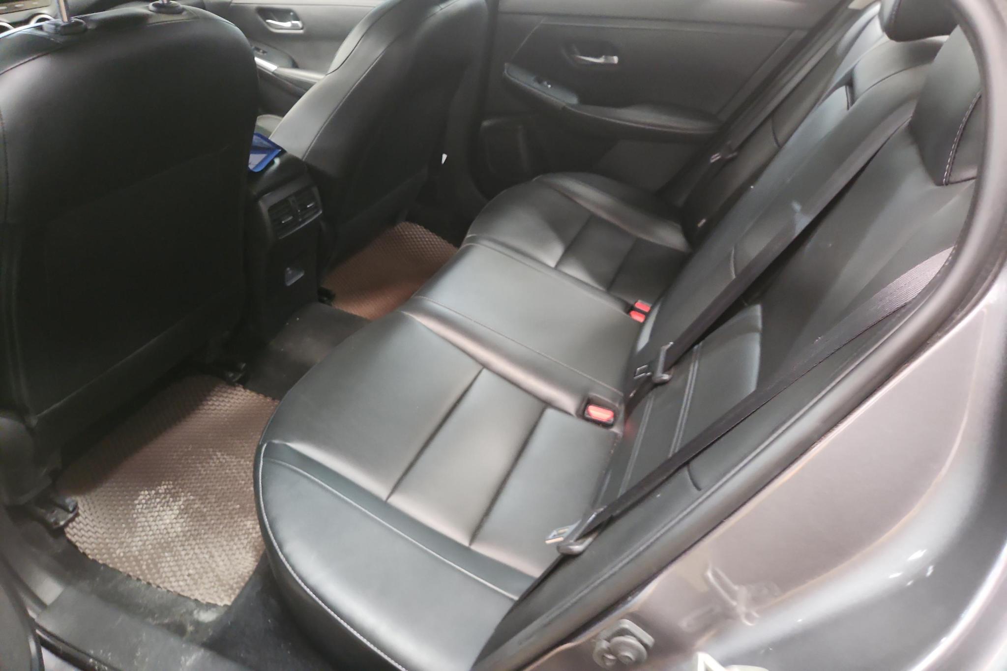 Nissan Xuan Yi id 4455141 из Китая 15