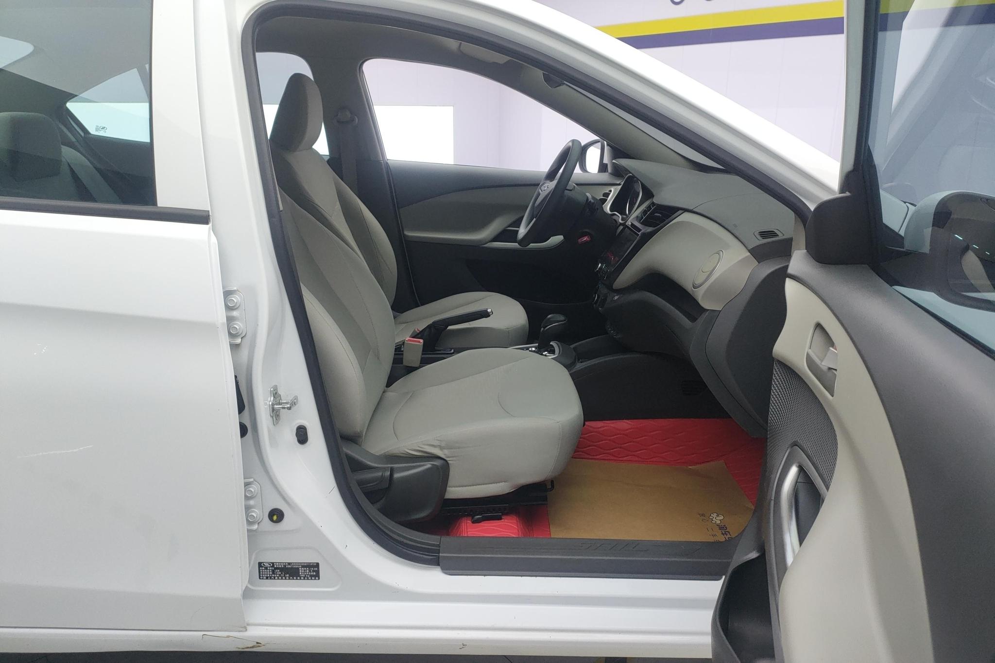 Chevrolet Sail 2015 3 1.3L AMT