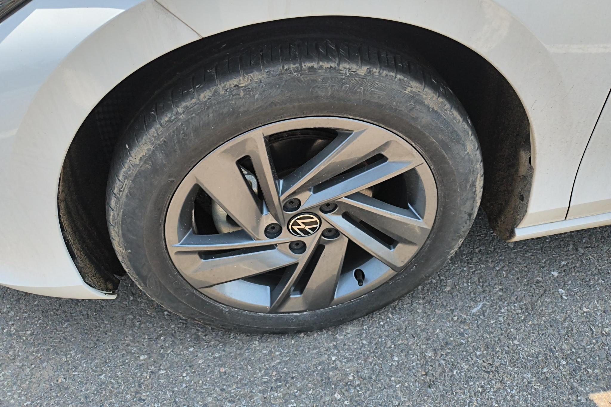 Volkswagen Lingdu id 4479371 из Китая 16