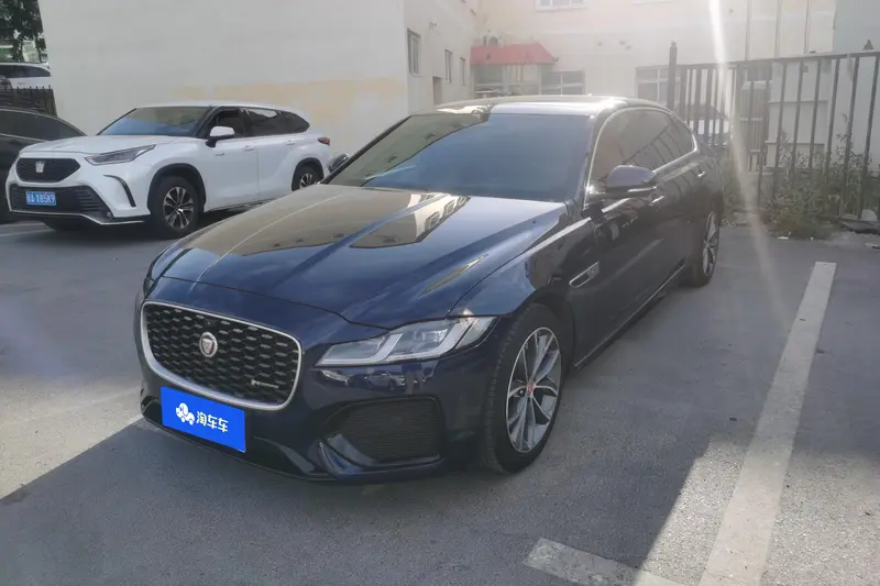 Jaguar XFL