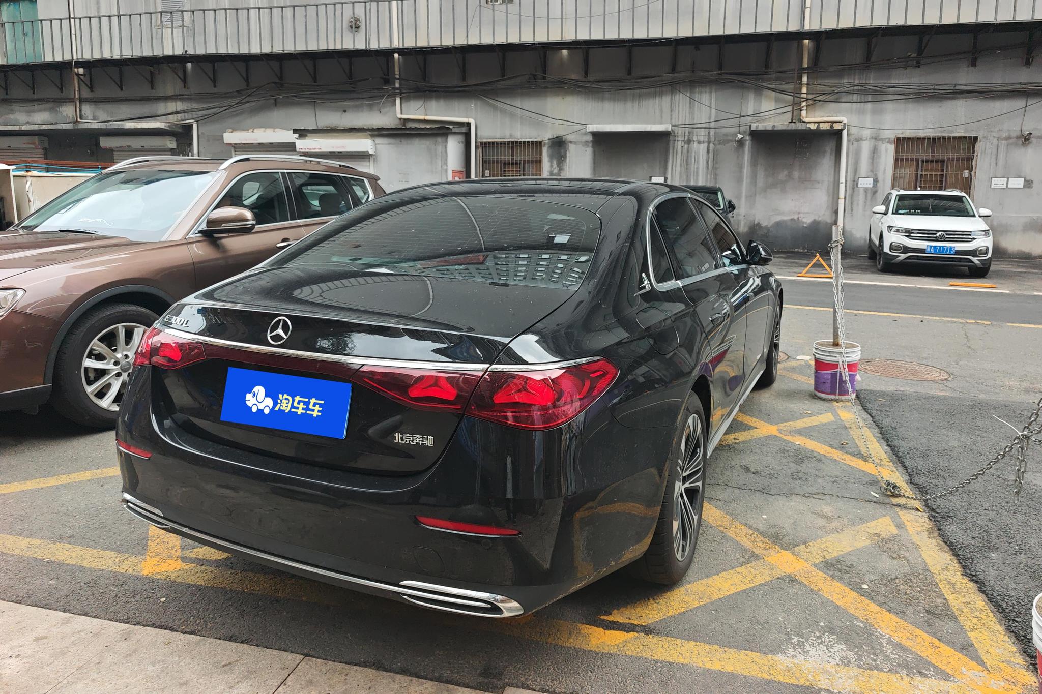Mercedes-Benz E-class id 4461402 из Китая 17