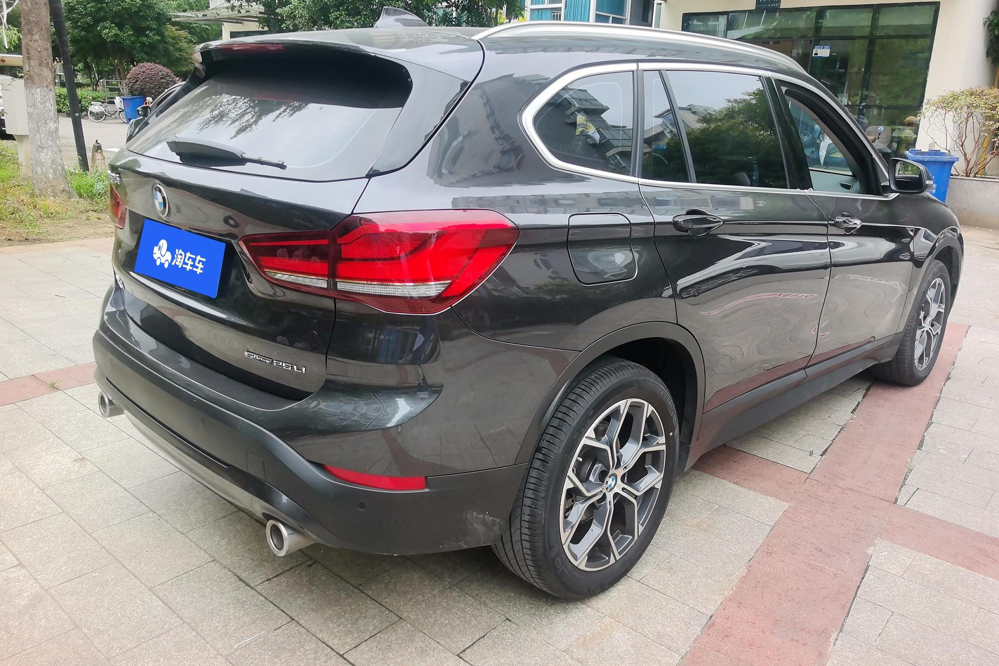 BMW X1 id 4498743 из Китая 15