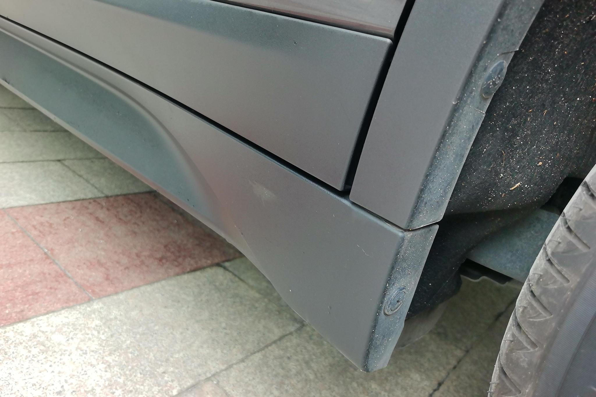 BMW X1 id 4498743 из Китая 17