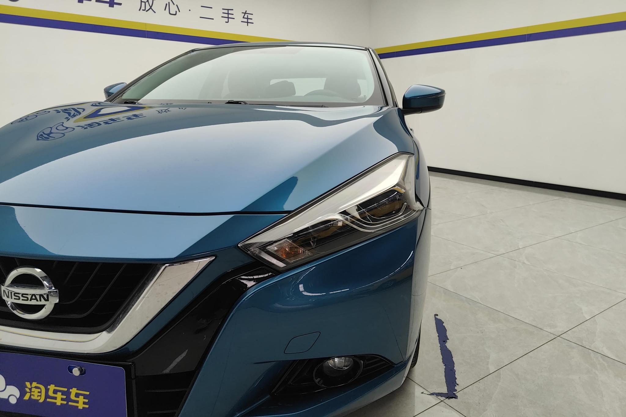Nissan Bluebird 2019 1.6L CVT V