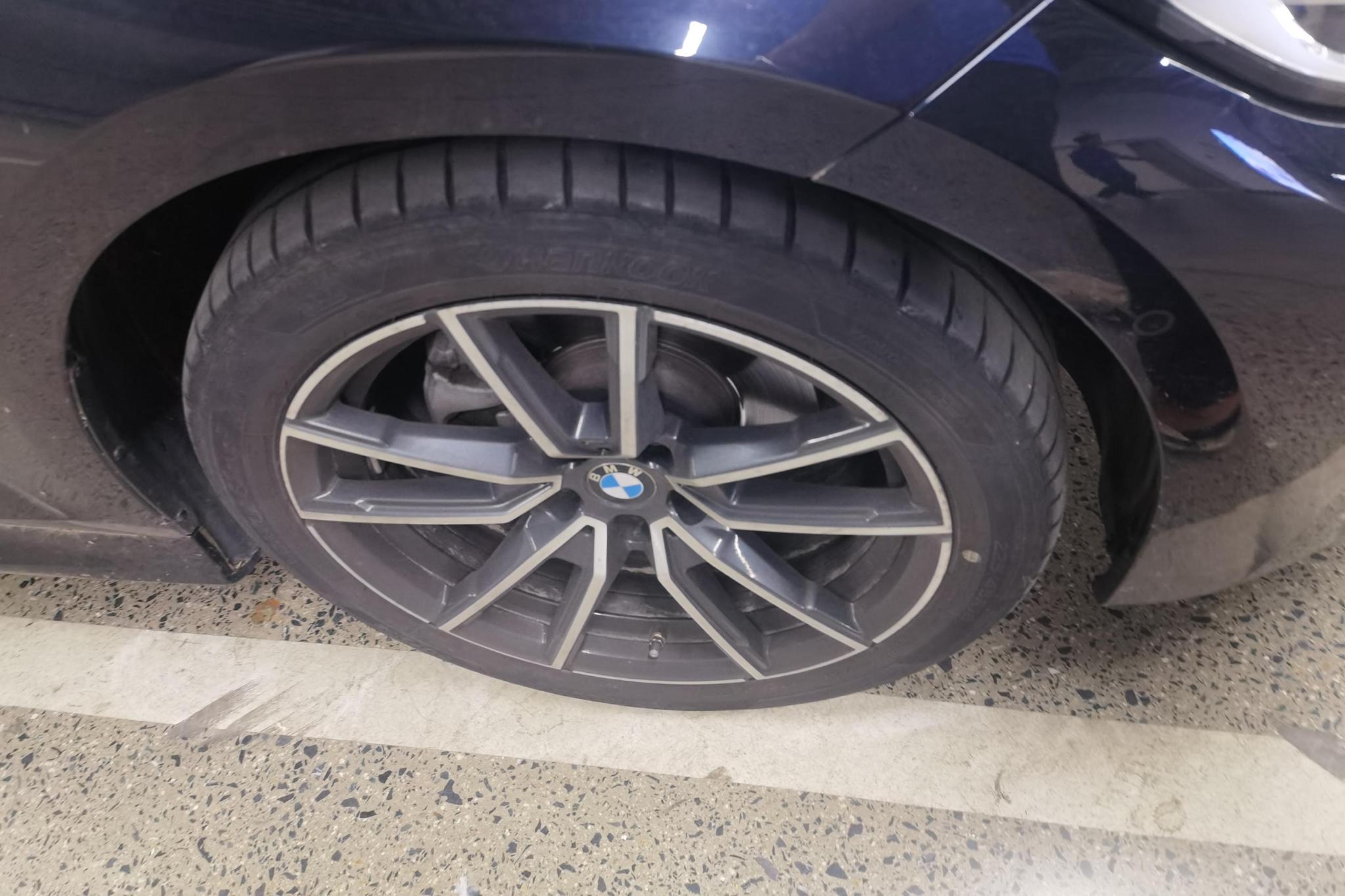 BMW 3 series id 4467458 из Китая 15