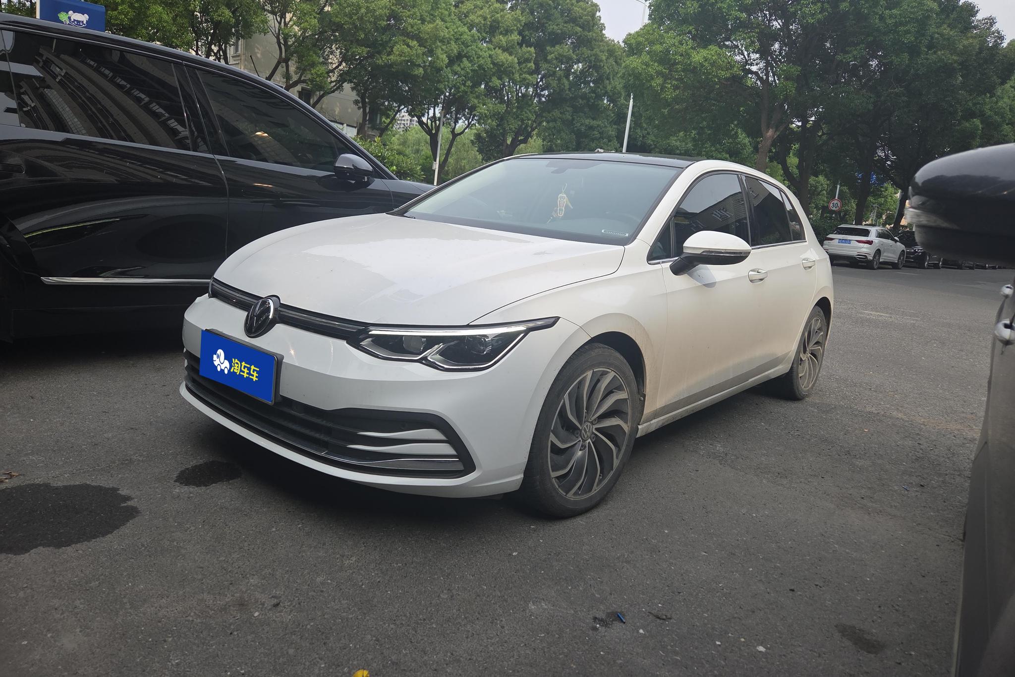Volkswagen Golf id 4473738 из Китая 14