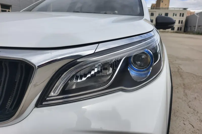 Geely Vision X3 — фото 4
