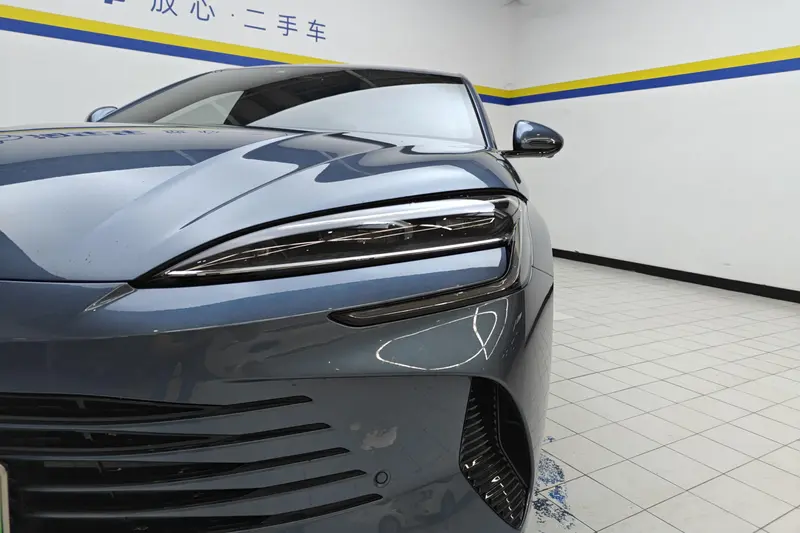 BYD Seal — фото 4