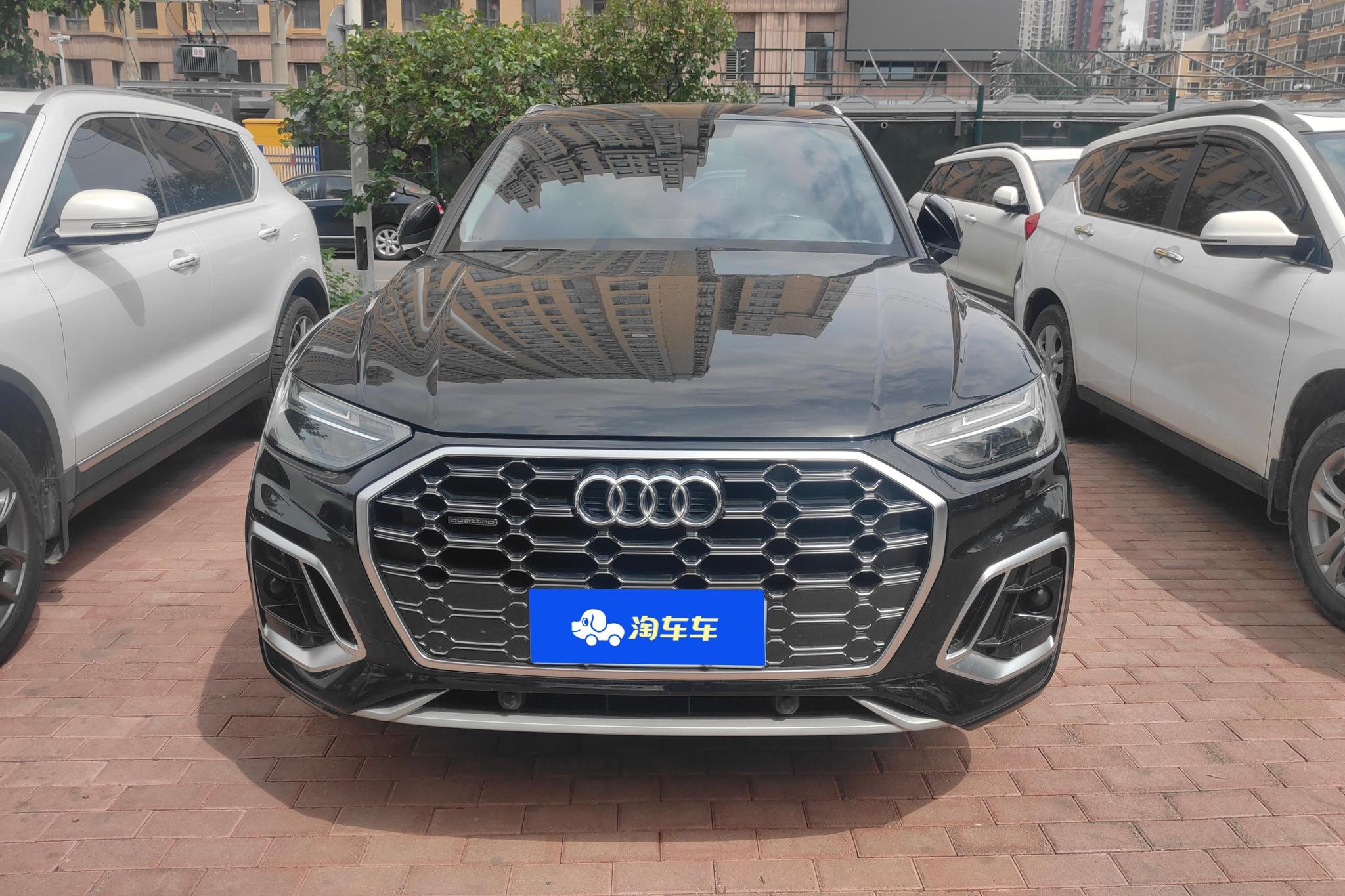 Audi Q5L id 4486900 из Китая 11