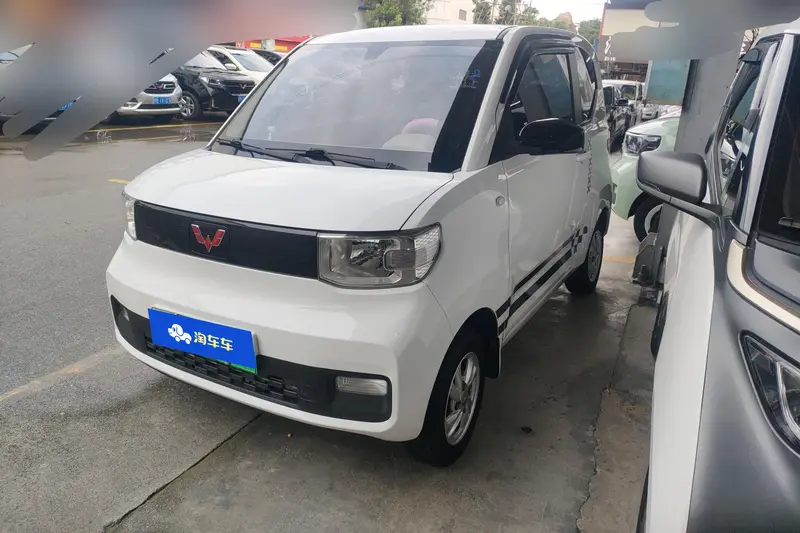 Wuling Hongguang MINI EV — фото 1