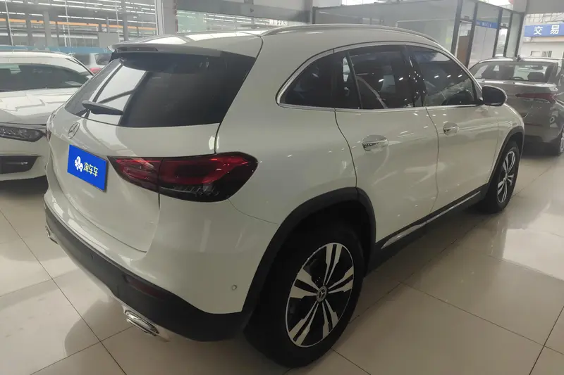 Mercedes-Benz GLA — фото 3