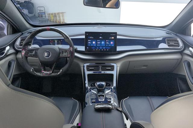 BYD QIN PLUS Hybrid 2021 — фото 14