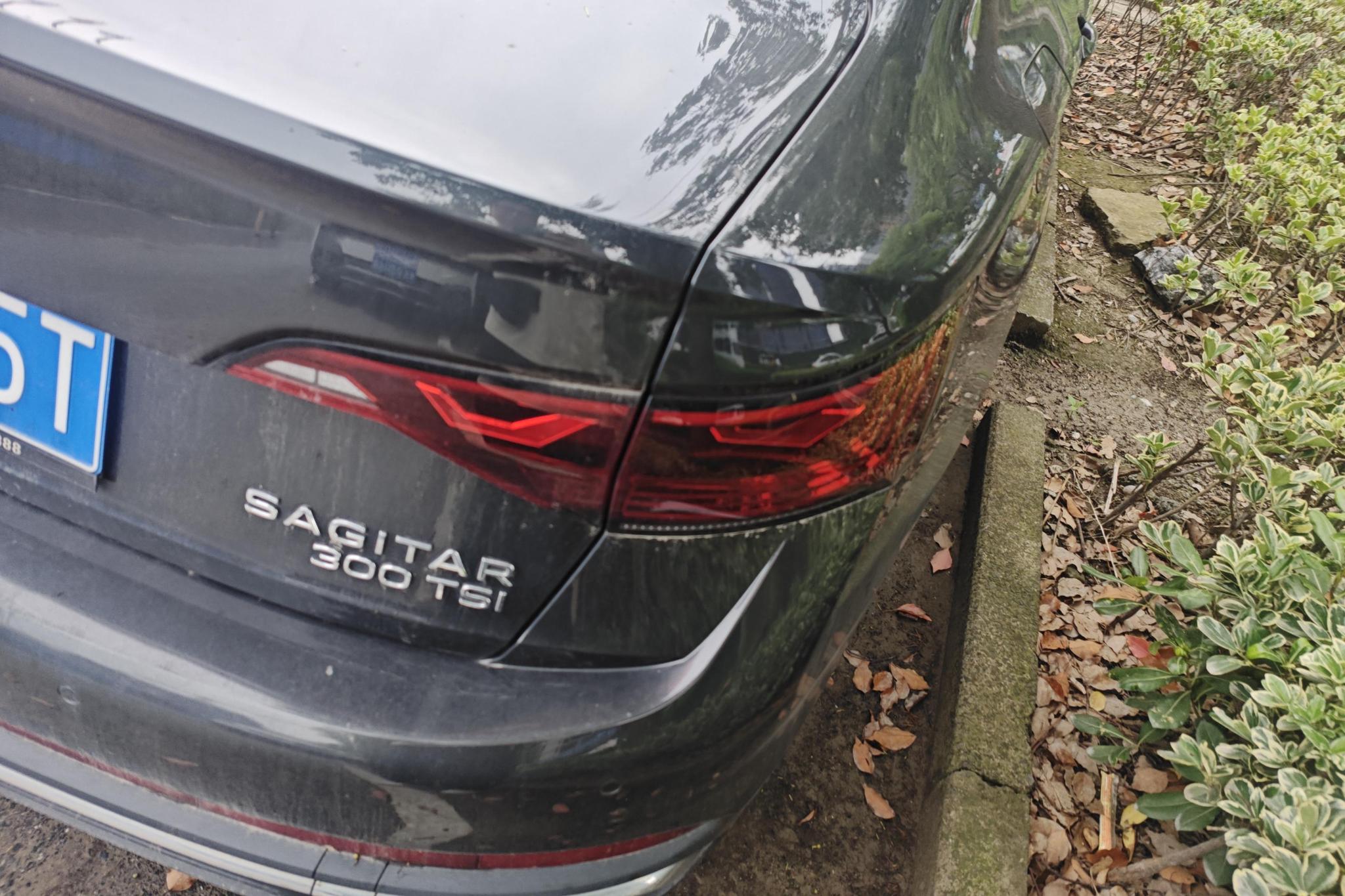 Volkswagen Sagitar id 4486920 из Китая 14