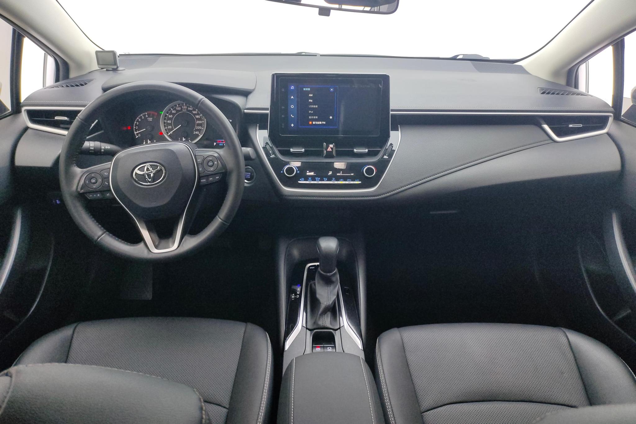 Toyota Corolla id 4510851 из Китая 15