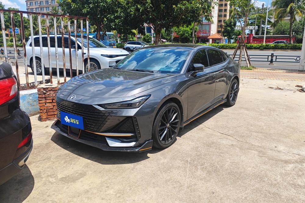 Changan UNI-V