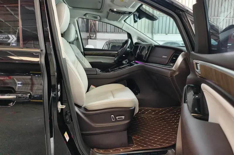 Trumpchi GACTrumpchi M8 — фото 10