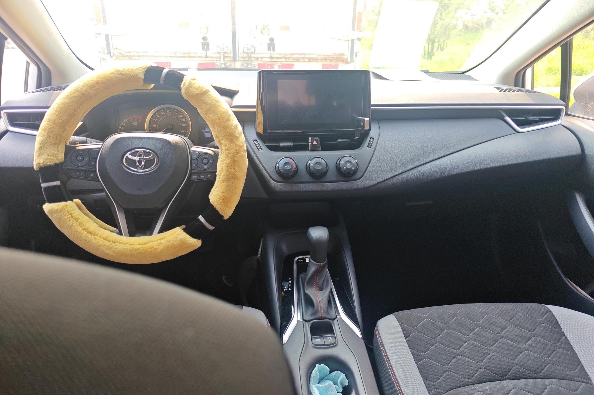 Toyota Corolla id 4510752 из Китая 13