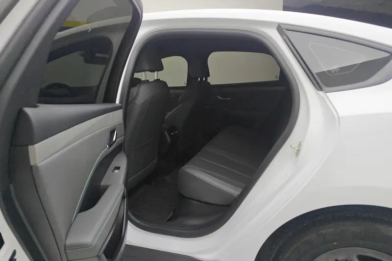 BYD Qin Plus — фото 10