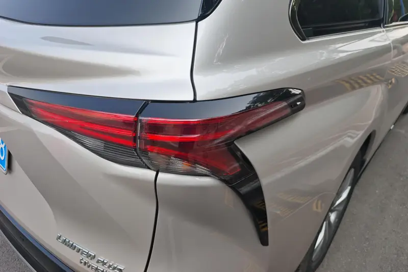 Toyota Sai Na — фото 5