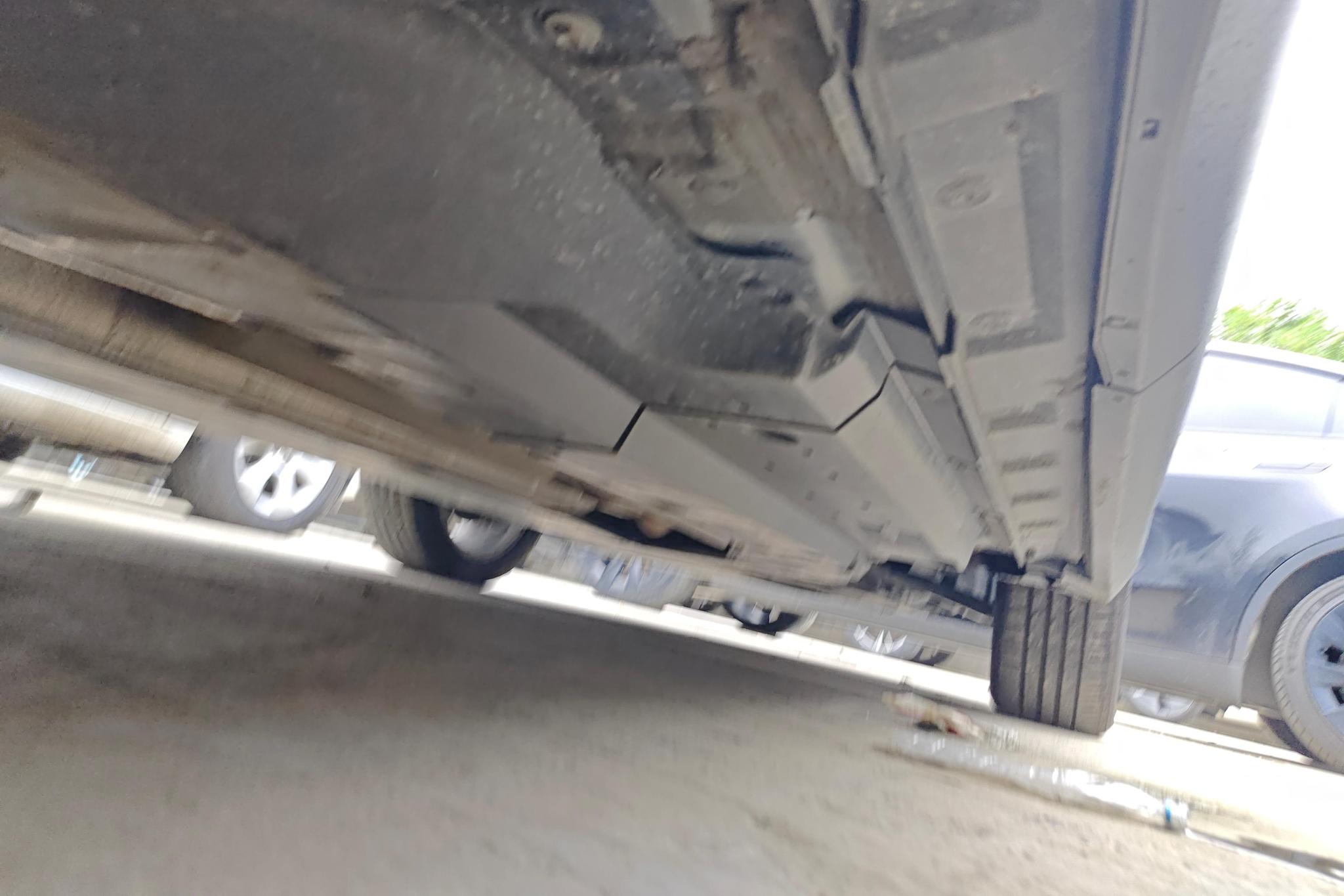Toyota Ling Fang HARRIER id 4504634 из Китая 13