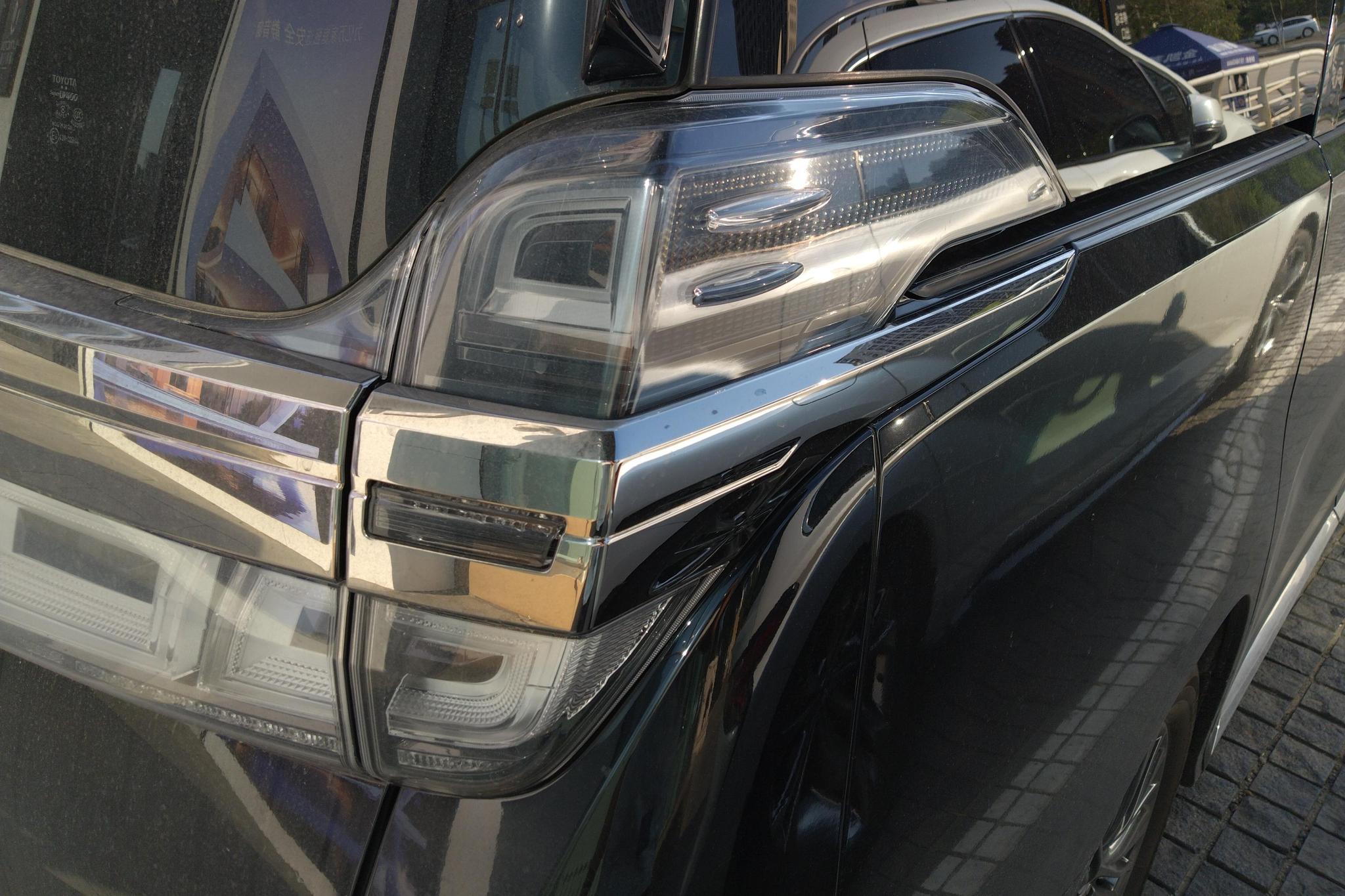 Toyota Wilfa id 4513511 из Китая 13