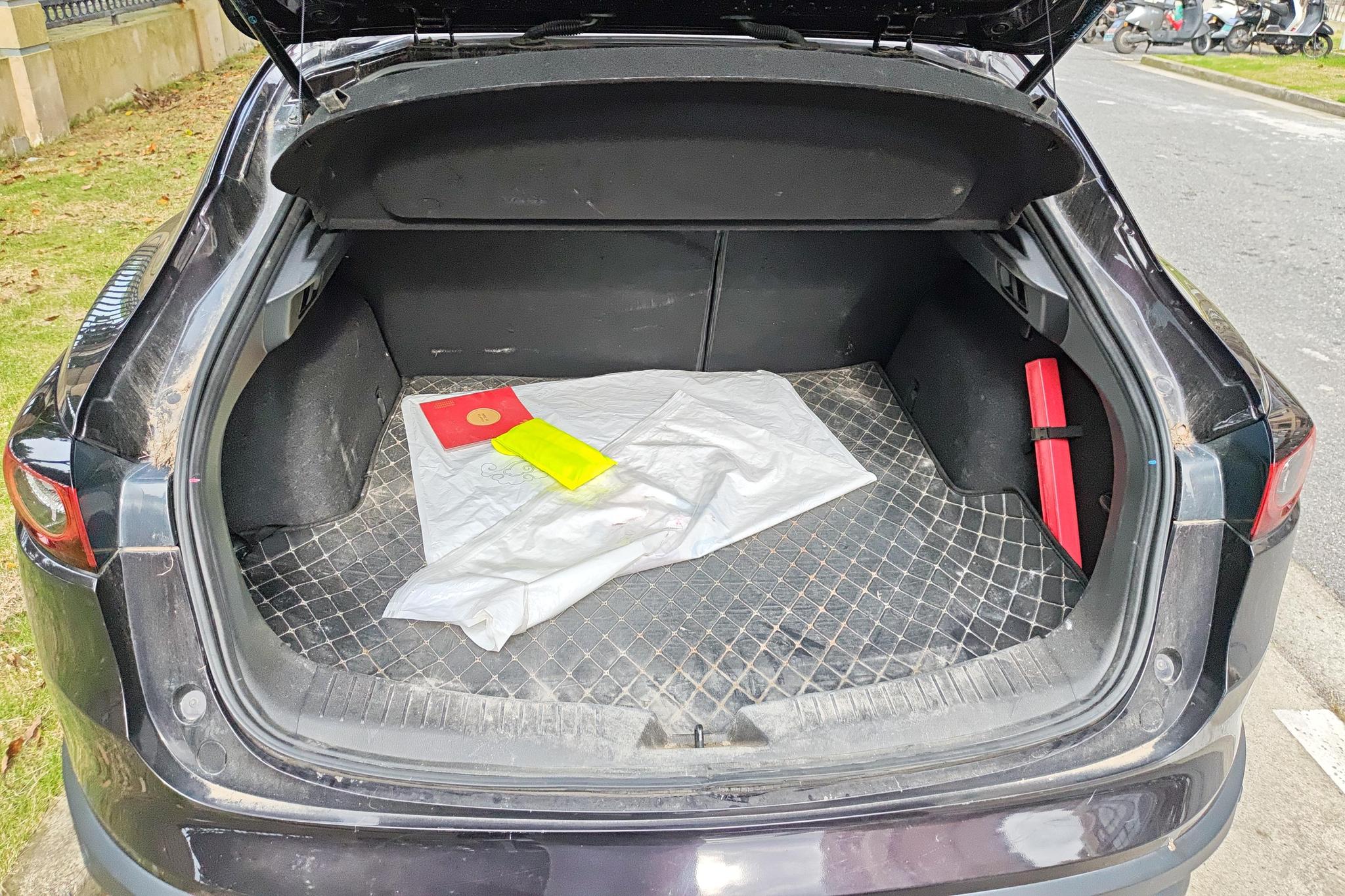 Mazda CX-4 id 4504636 из Китая 13