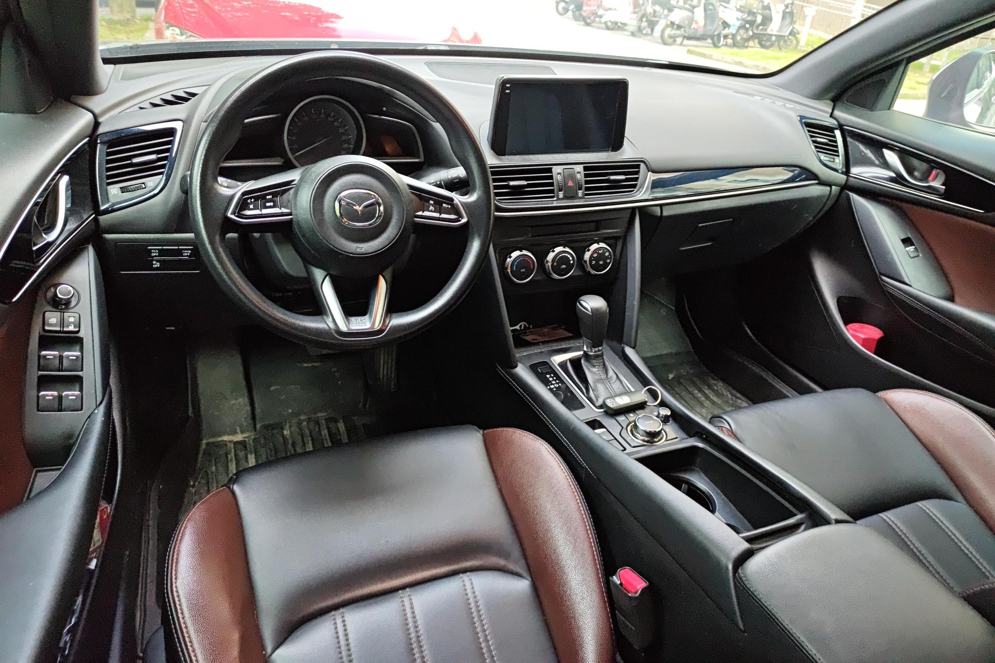 Mazda CX-4 id 4504636 из Китая 16