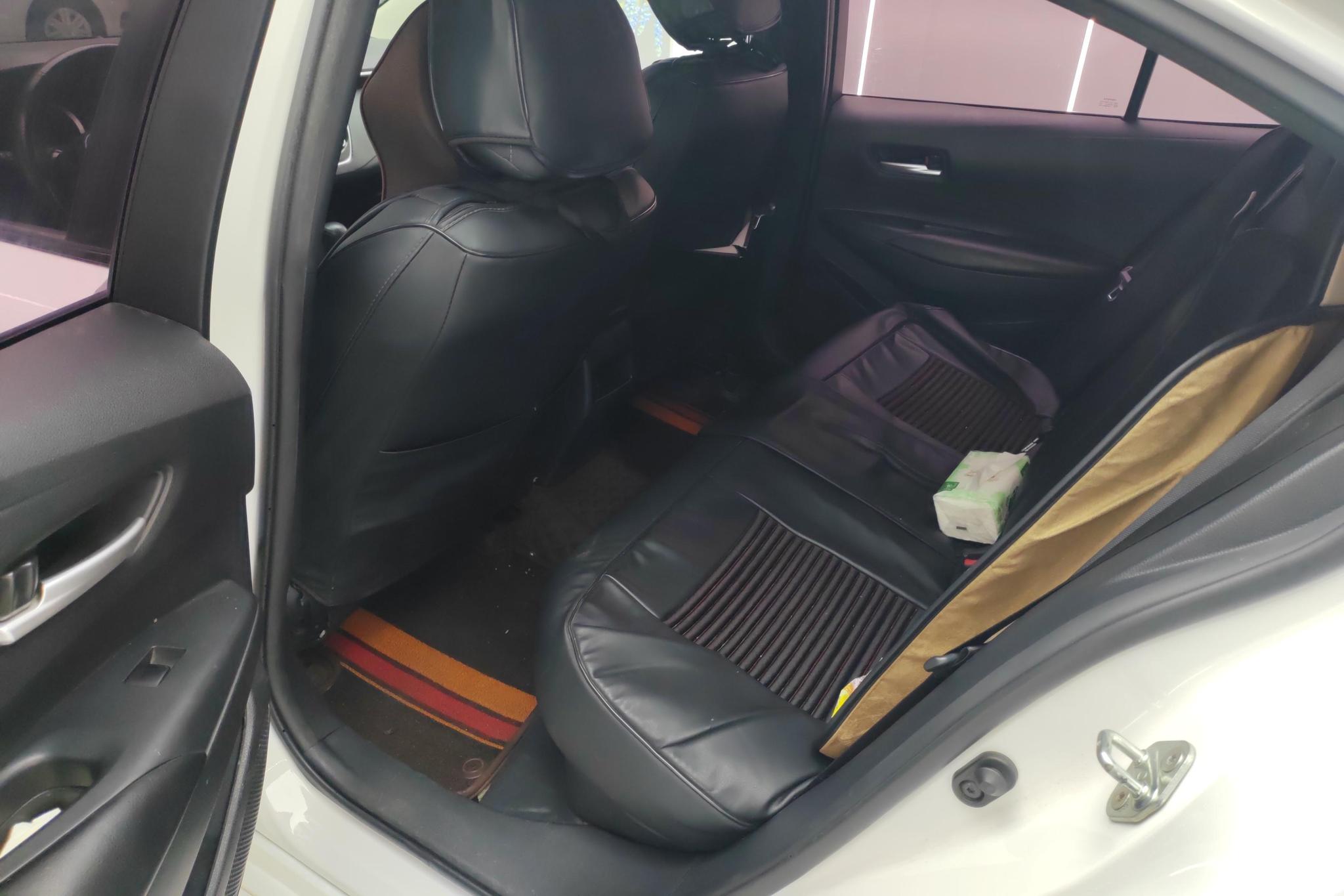 Toyota Corolla id 4510443 из Китая 15