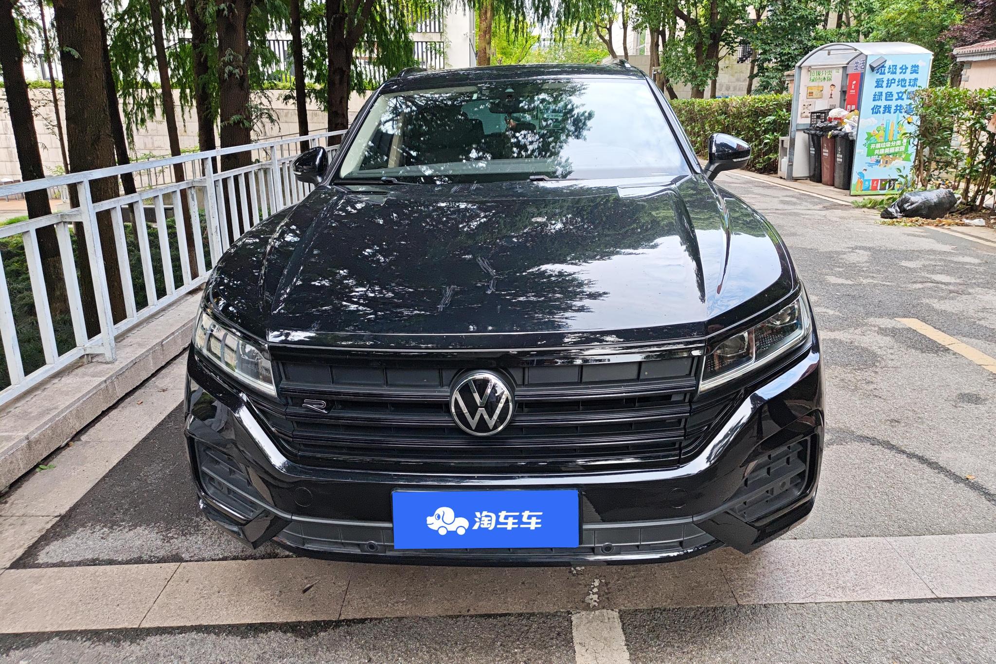 Volkswagen Touareg id 4510502 из Китая 14