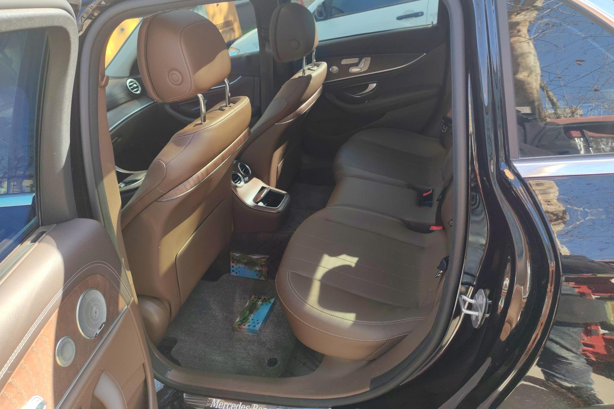 Mercedes-Benz E-class id 4510918 из Китая 17