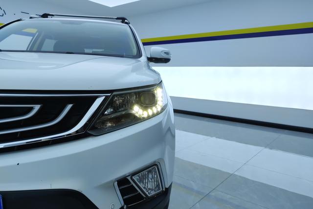 Geely Vision X6 2016 — фото 4