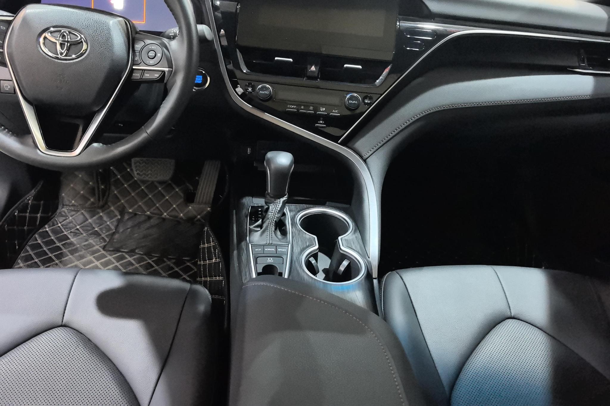 Toyota Camry id 4510884 из Китая 15