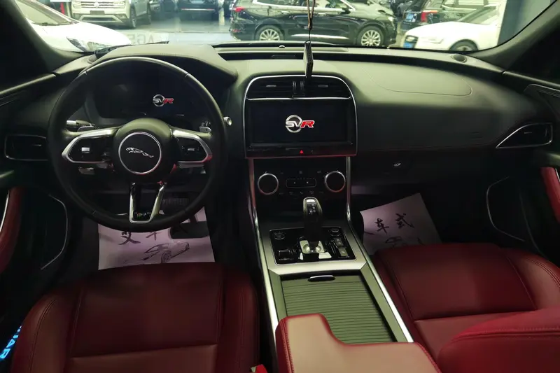 Jaguar XEL 2.0 T 200 PS R-DYNAMIC SSport — фото 6