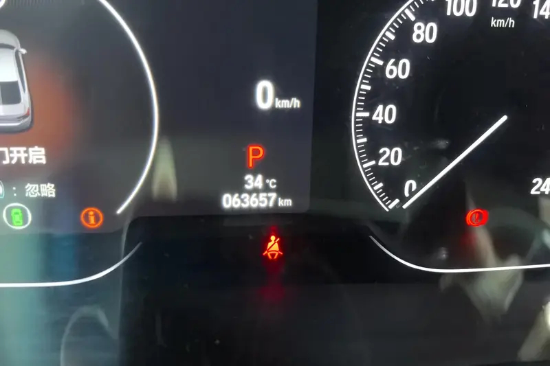 Honda Accord — фото 9